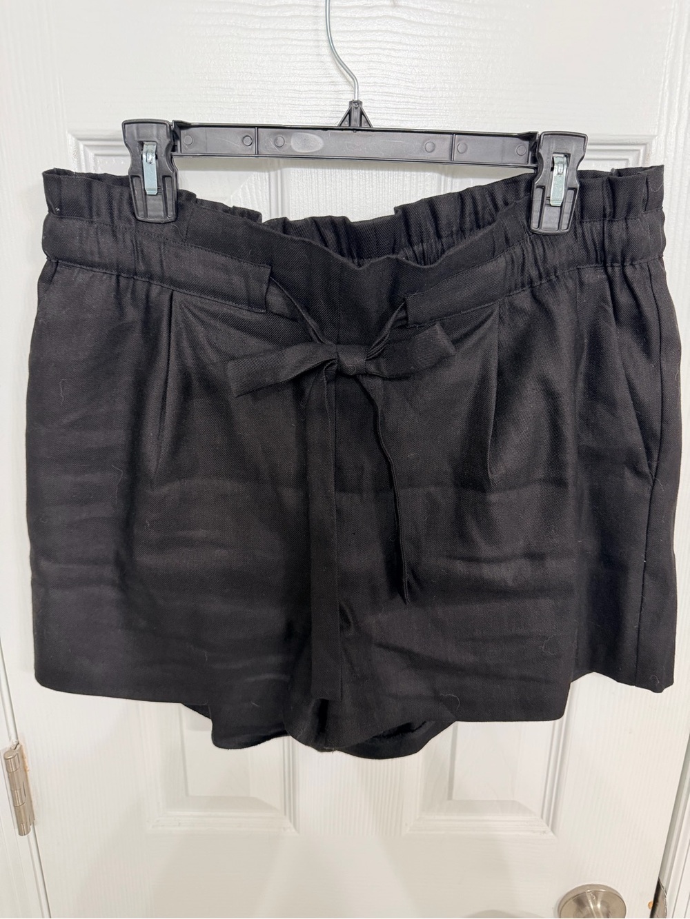 Express Black High-Waist Tie-Front Women's Shorts